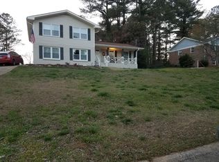 139 Kings Ct, Lawrenceville, GA 30044
