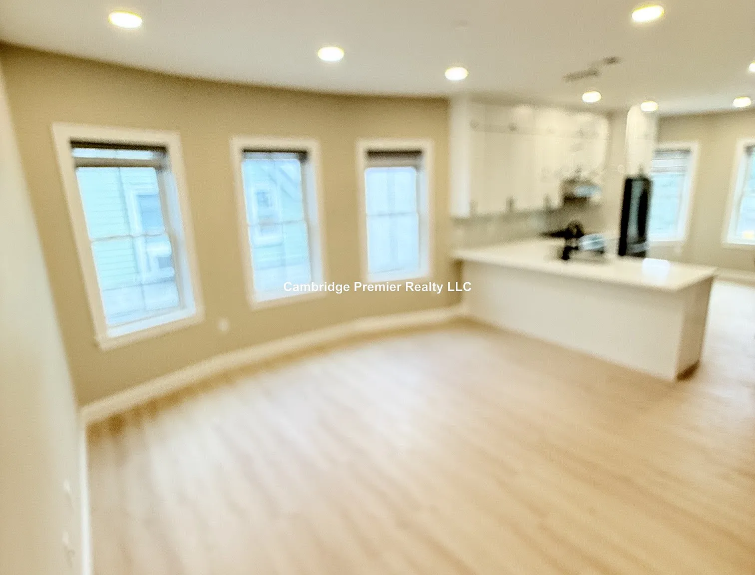 5 bed, $6,700 — Photo 3
