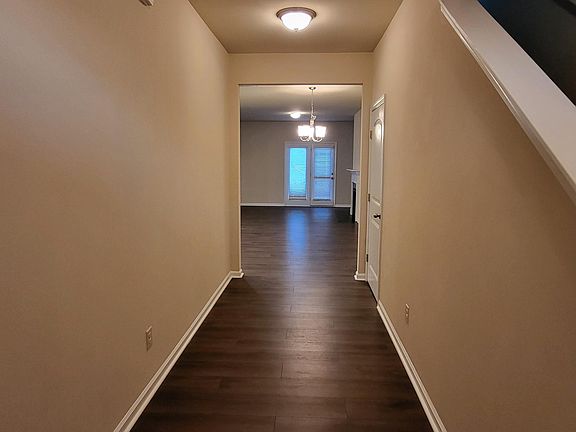 2nd image of 233 Thimbleberry Dr