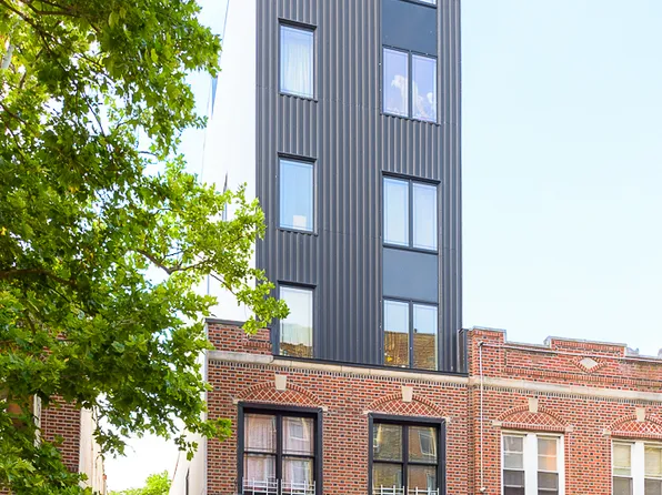 1031 Montgomery Street image 8 of 13