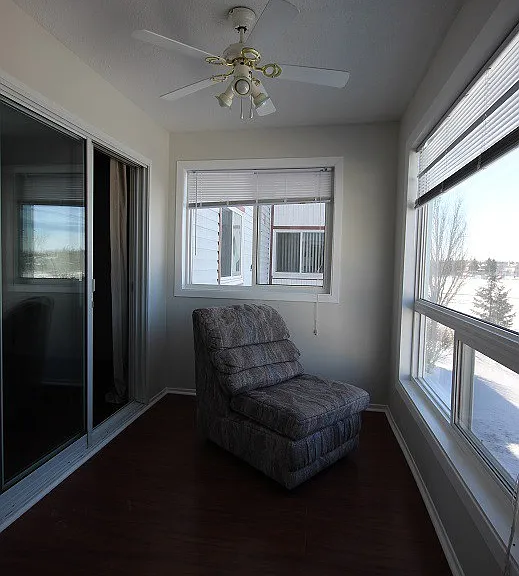 318 Lorry Greenberg Dr — Photo 34