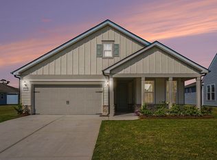 1213 Beeblossom Dr., North Myrtle Beach, SC 29582