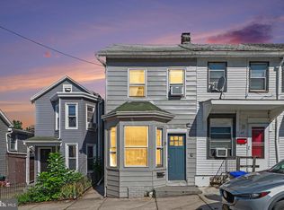 31 Chestnut St, Steelton, PA 17113