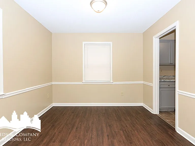 3132 Rosebay Ln — Photo 13