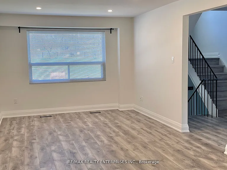 1055 Shawnmarr Rd #17 — Photo 8