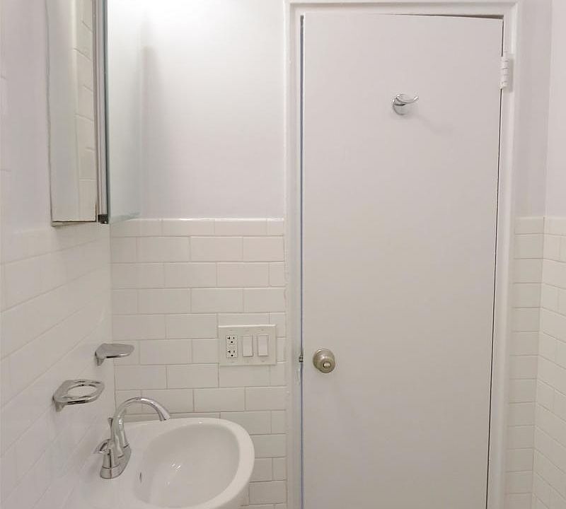 1st image of 519 E 78th St APT 2D