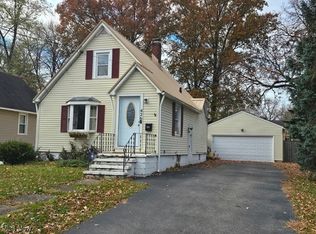426 Jefferson St, Ravenna, OH 44266