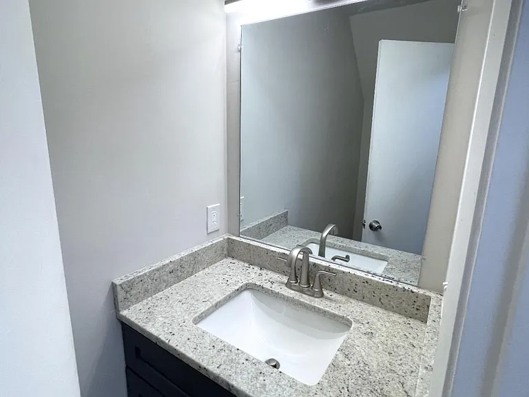 6340 Holcomb Way #A — Photo 14
