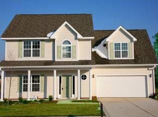 224 Silver Hills Dr, Jacksonville, NC 28546