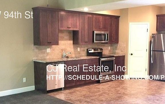 4th image of 3844 NW 94th St