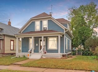 216 N Indiana Ave, Sioux Falls, SD 57103