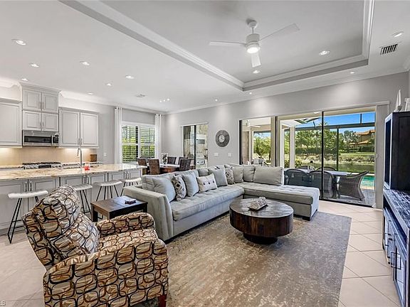 3rd image of 8822 Vaccaro CT