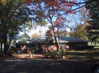 15 Ferndale Dr, Terre Haute, IN 47803