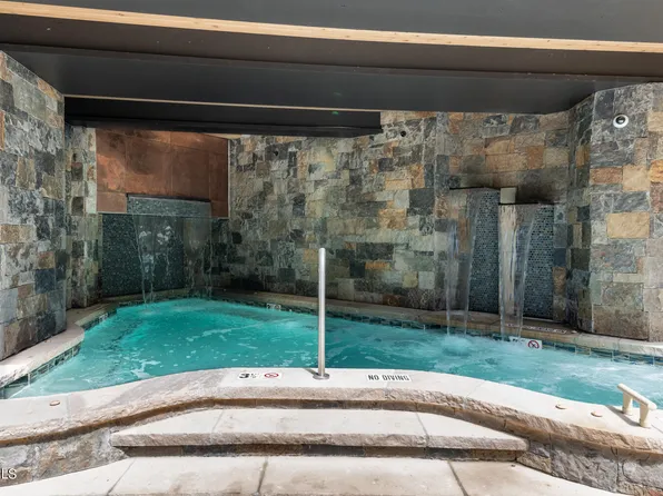 46 Avondale Lane Calendar Wls #504-5&6, Avon, CO 81620