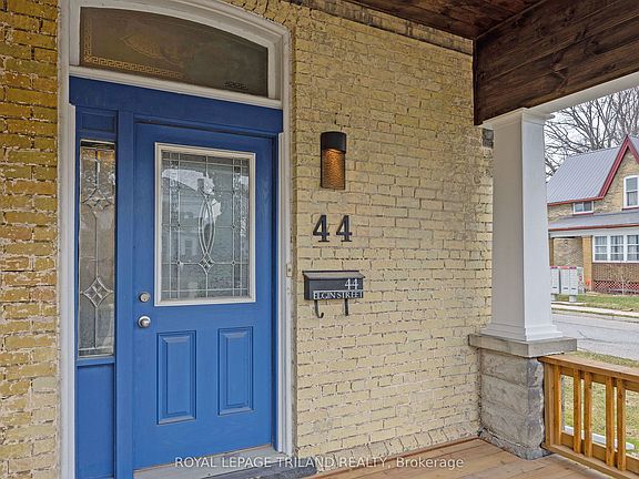 3rd image of 44 Elgin St