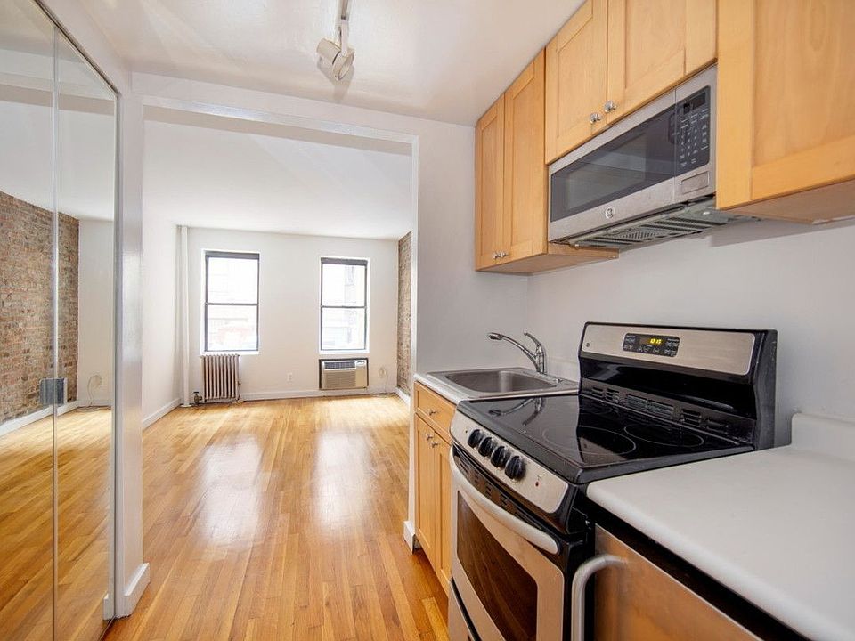 1st image of 111 Sullivan St #10108
