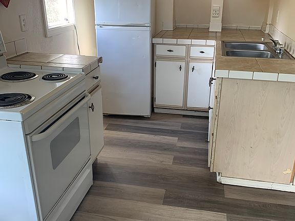 2nd image of 2303 N Wall St APT 4