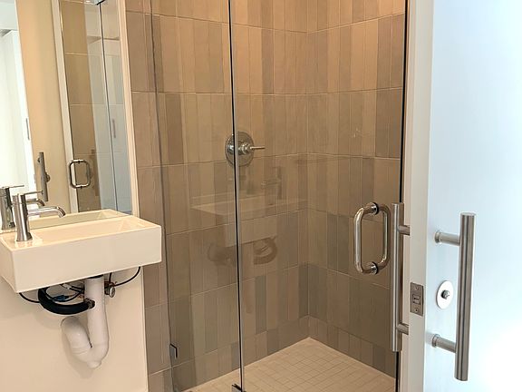 4th image of 4575 Santa Monica Blvd #201