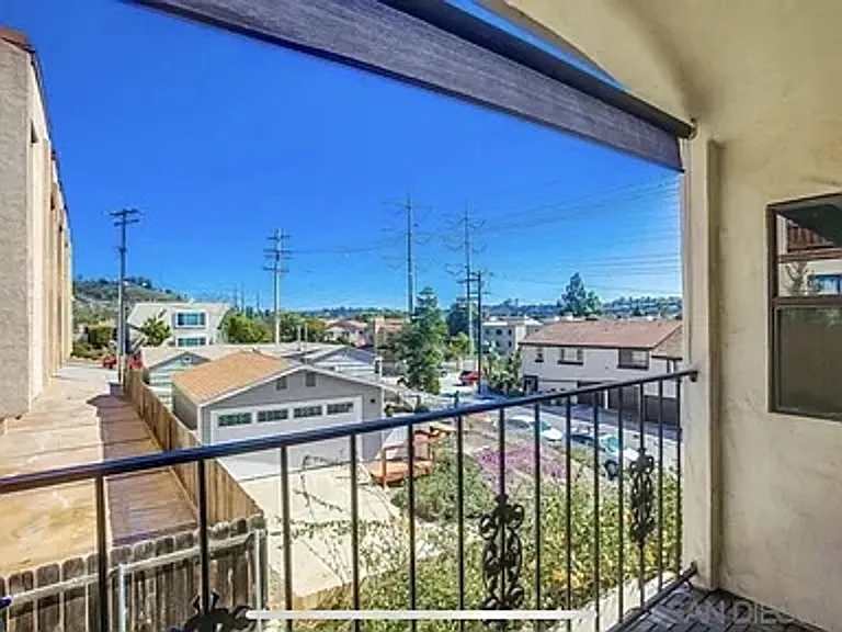 1111 Eureka St #8 — Photo 26