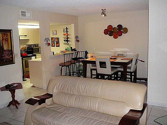 3rd image of 365 NW 84th Ct #903