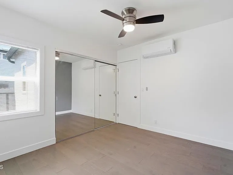 250 S Avenue 55 — Photo 22