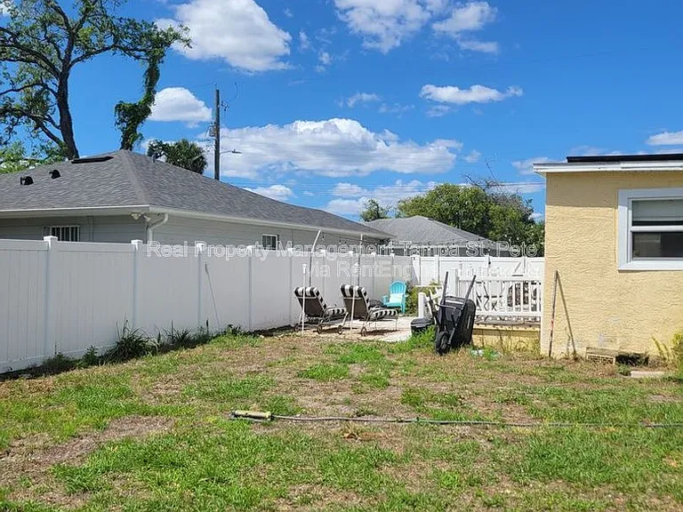 1711 E New Orleans Ave — Photo 32