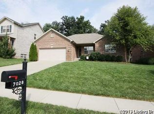 7028 Plum Creek Dr, Sellersburg, IN 47172