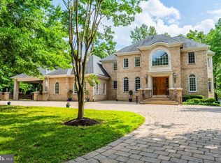 4826 Maury Ln, Alexandria, VA 22304