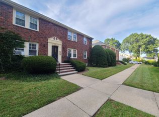 165 Everett St #2, Quincy, MA 02170