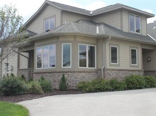 N22W26455 Shooting Star Ct #A, Pewaukee, WI 53072