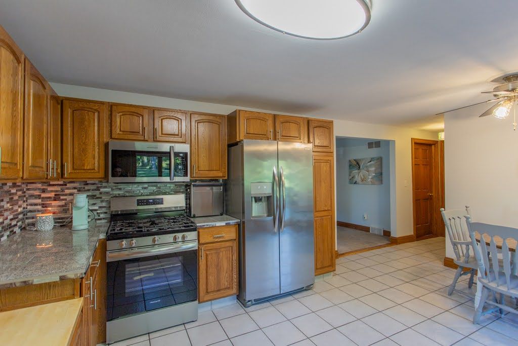 next background image