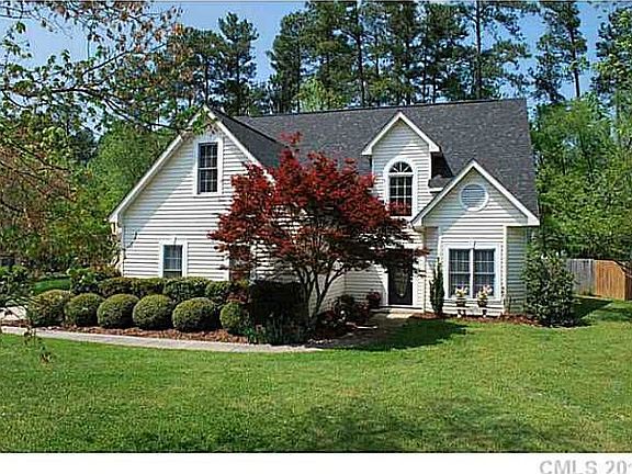 2nd image of 7009 Bevington Hollow Cres