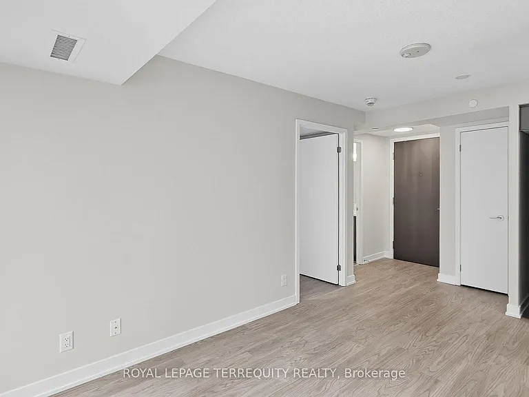 38 Monte Kwinter Ct #527 — Photo 14