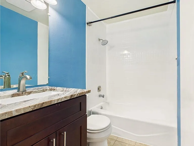 18541 Iris Rd — Photo 10