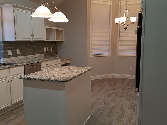 2nd image of 7328 Crabtree Ln