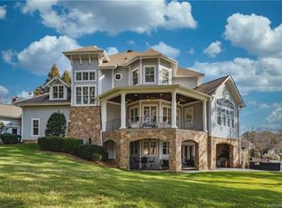 19001 Double Eagle Dr, Cornelius, NC 28031