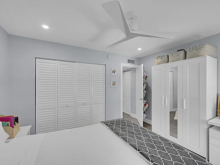 12870 Briarlake Dr #201 — Photo 25