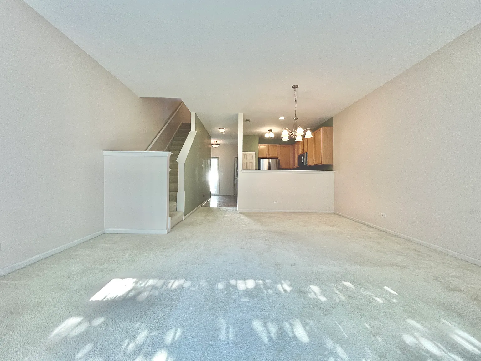 2 bed, 2.5 bath, 1632 sqft, $2,345 — Photo 4