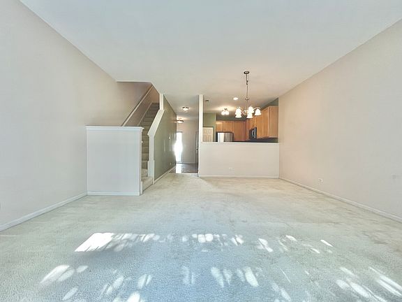 4th image of 2867 Falling Waters Dr