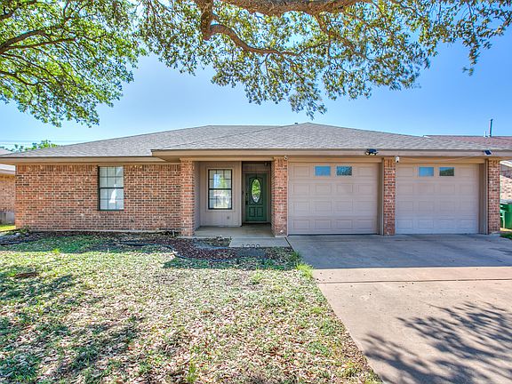 4th image of 1209 Gregory Dr