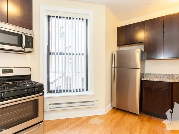 1530 N Dearborn Pkwy #9, Chicago, IL 60610