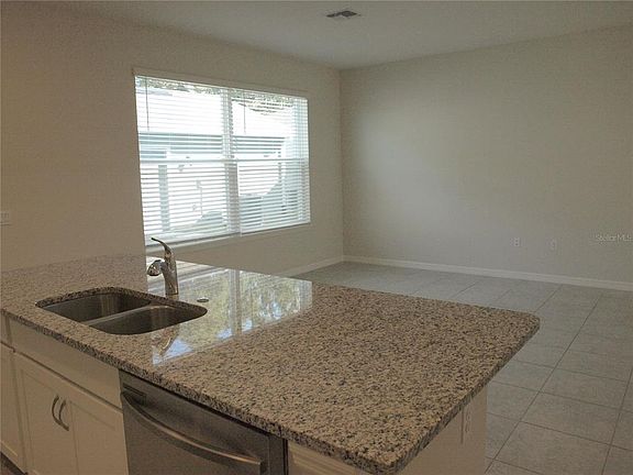 5th image of 4974 Avalon Park Blvd