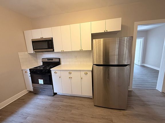 2nd image of 6000-02 Monroe Pl #11D