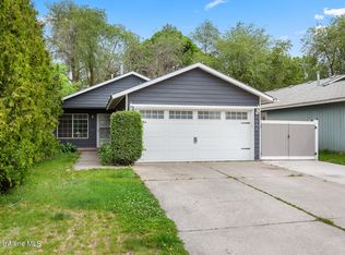 1633 W Marigold Ct, Hayden Lake, ID 83835