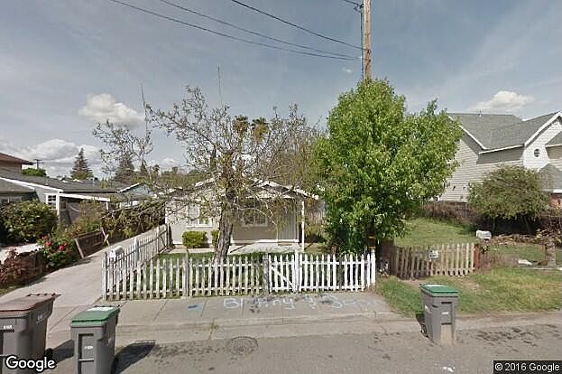 1st image of 636 William St
