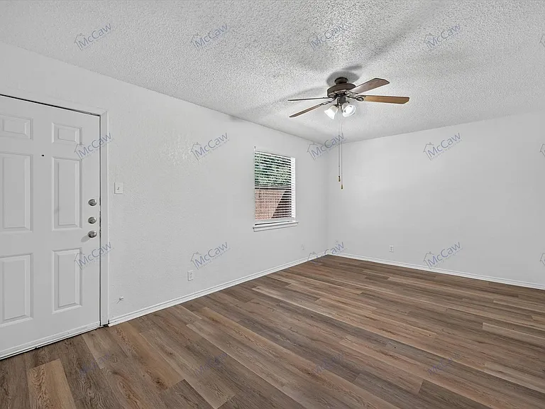 6706 S Creek Dr — Photo 7