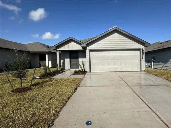511 Meansville Dr, Odem, TX 78370