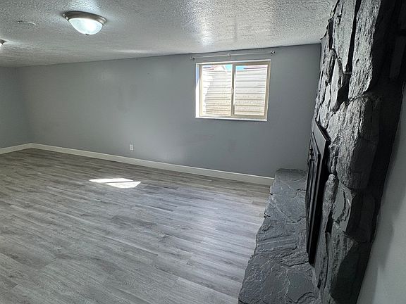 5th image of 4206 W Annapolis Dr