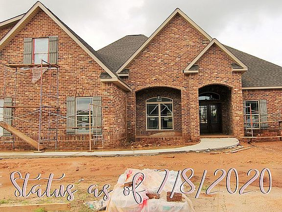 2nd image of 252 Woodlands Blvd