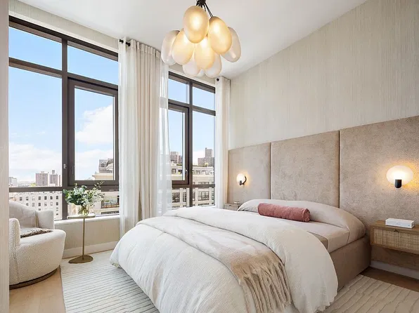 480 Kent Ave #17F, Brooklyn, NY 11249